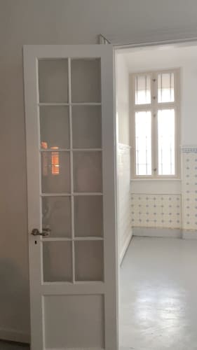 Lyst kontorlokale med atmosfære 9m2 i Sølvgade lige overfor Kongens Have