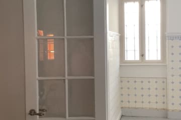 Lyst kontorlokale med atmosfære 9m2 i Sølvgade lige overfor Kongens Have