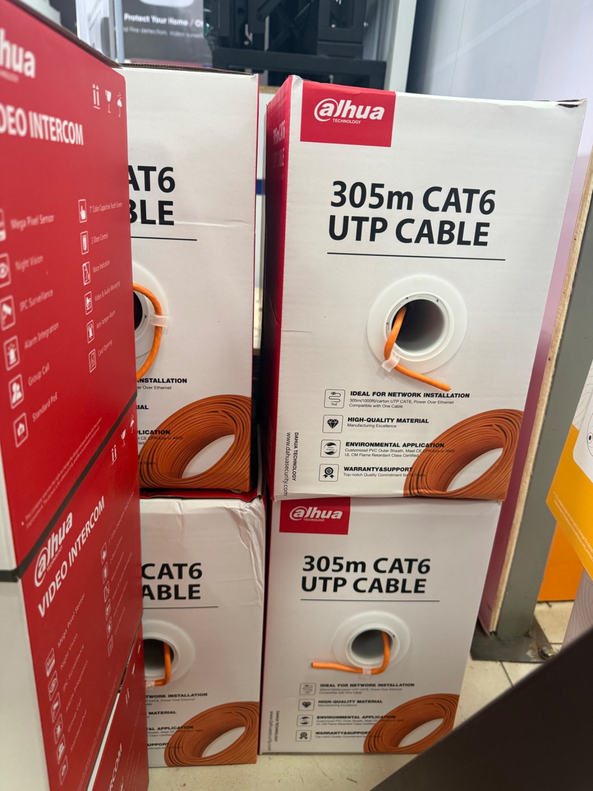 CAT 6