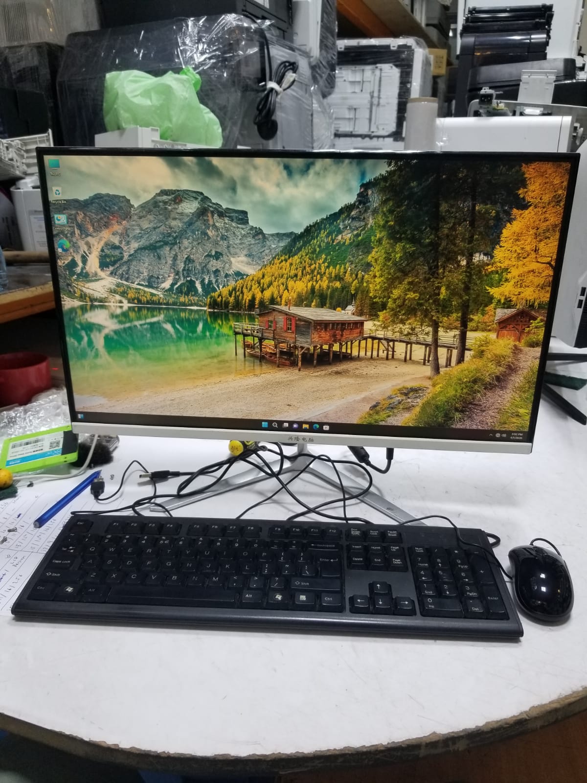Core i7, 8th Gen,  16GB RAM, 256GB SSD by Amercian - All In One, view 2