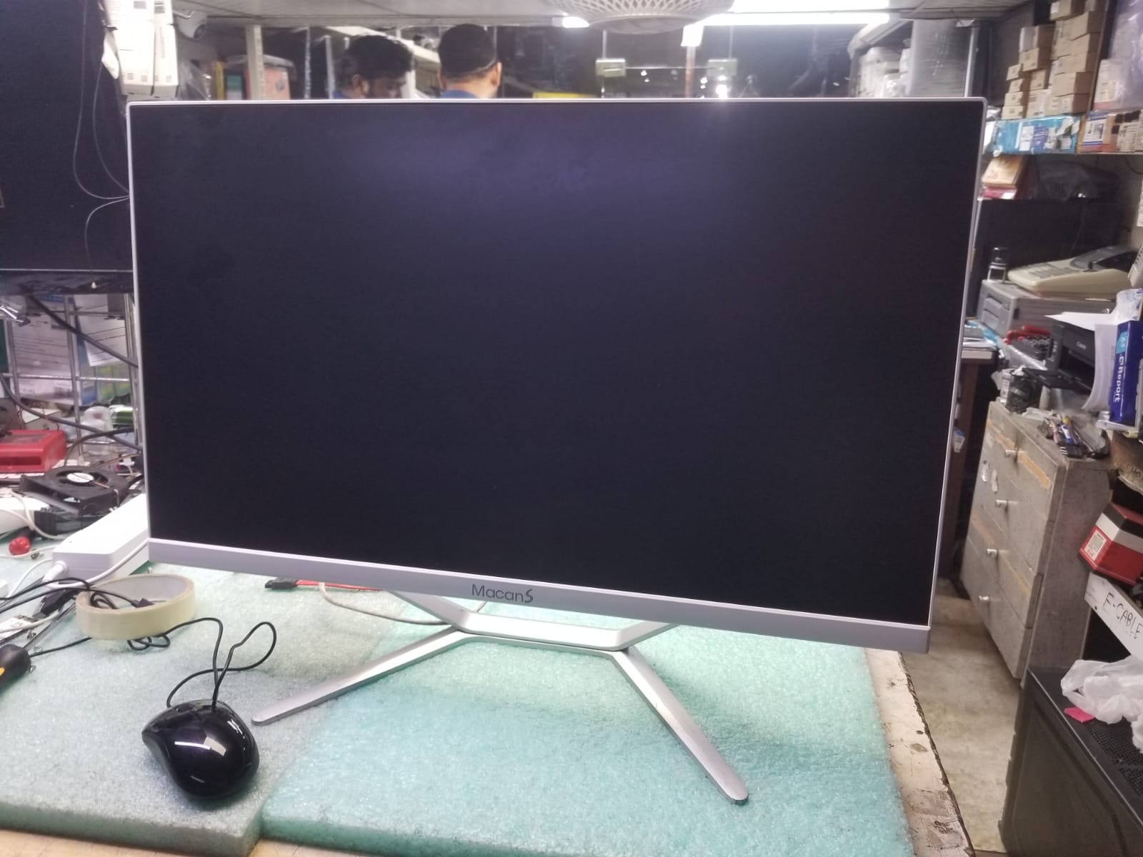 Core i7, 12th Gen, 16GB RAM, 256GB SSD by Amercian – All In One