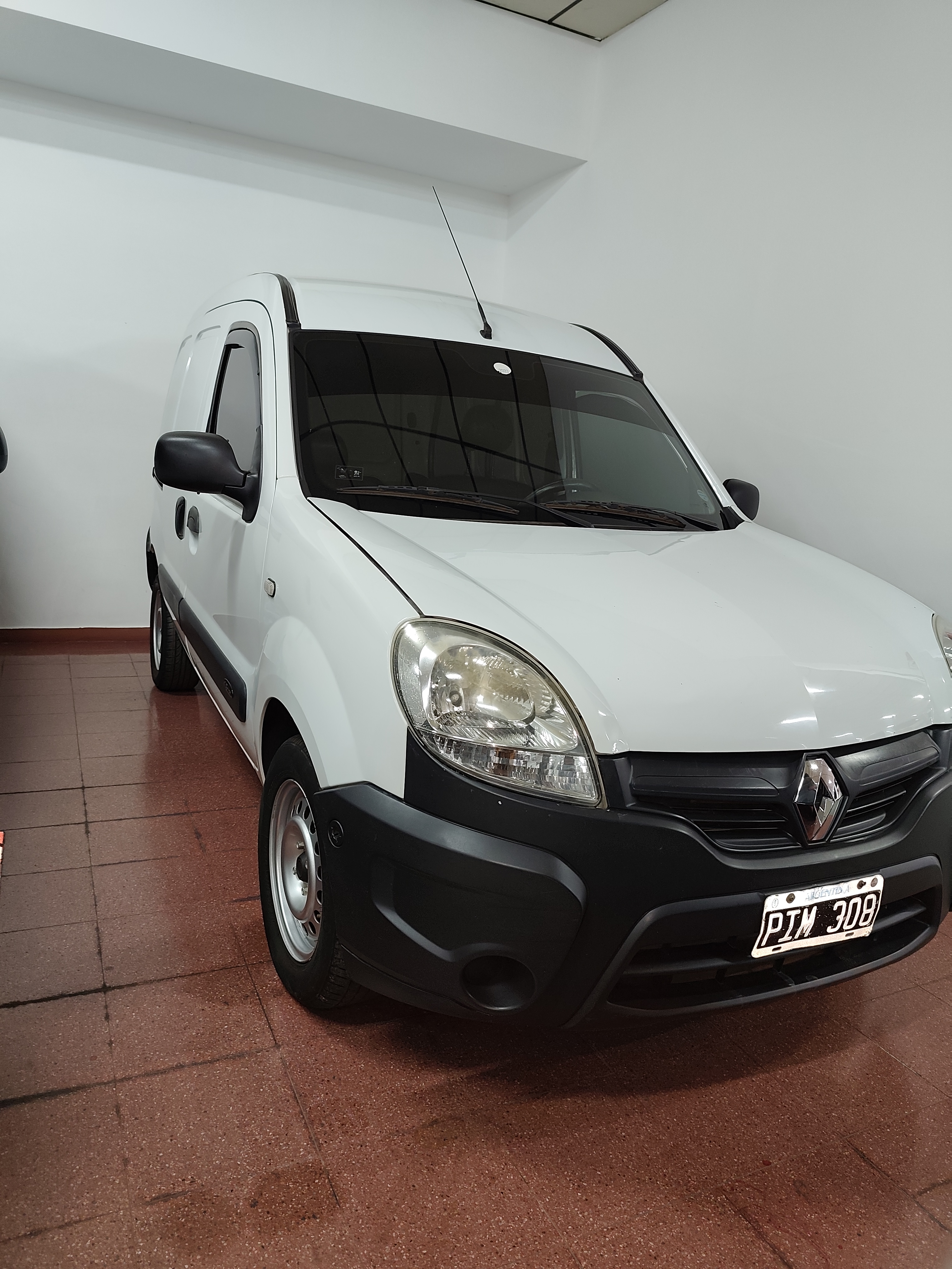 Auto Kangoo PH3 Confort 1.6 1P