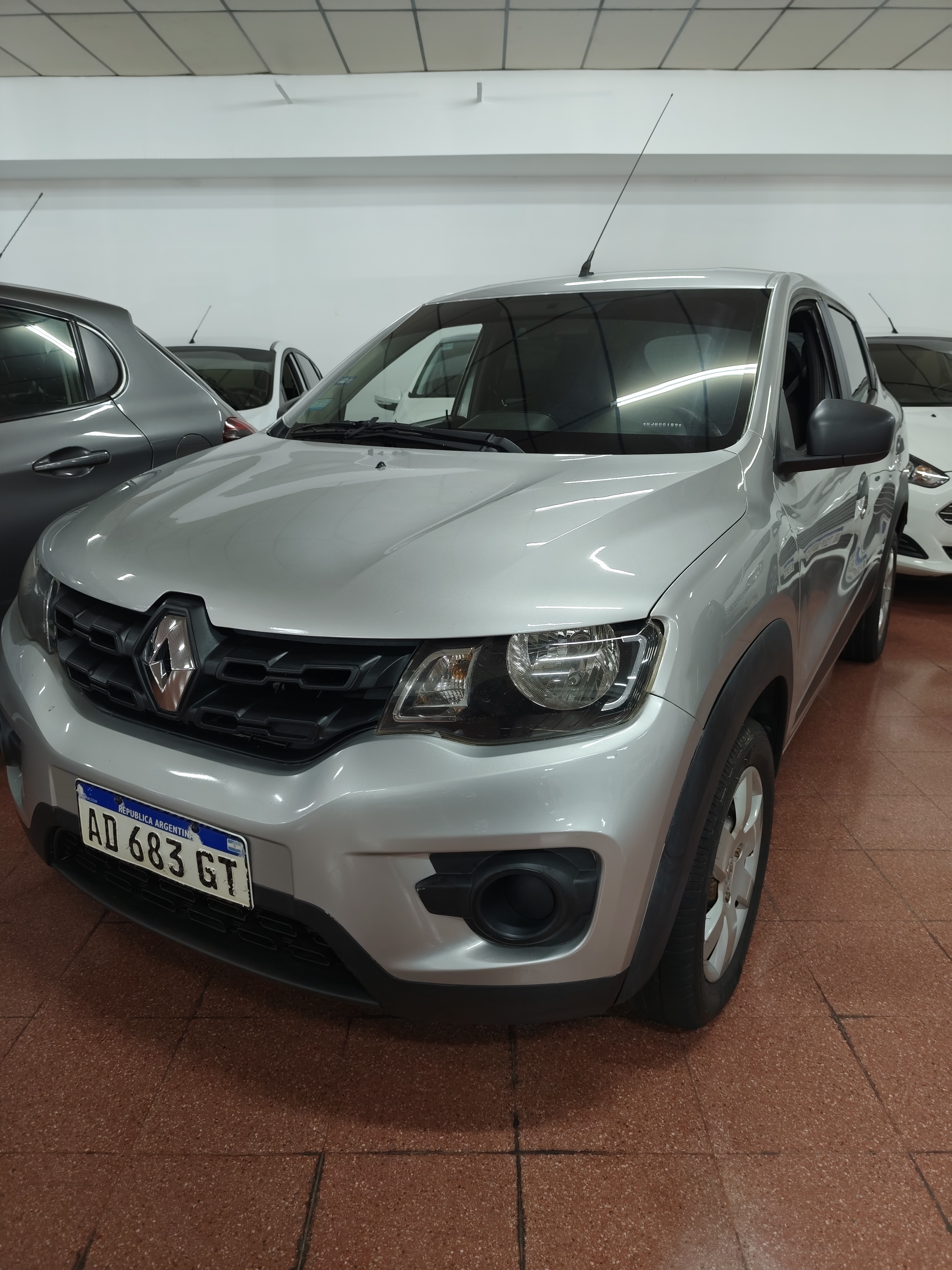 Auto Kwid Zen 1.0 