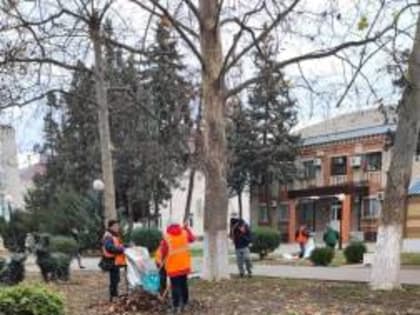 Городские службы мониторят состояние улично-дорожной сети и проводят регламентные работы