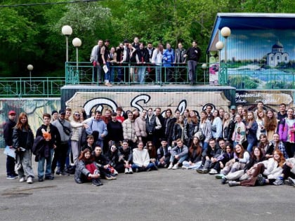 В форуме «Арт-пространство» в «Дубраве» приняли участие 100 человек