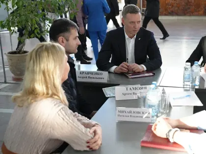 Порядка ста новороссийцев пришли на расширенный прием граждан со своими вопросами