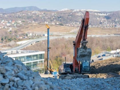 ​В Сочи в сфере строительства за 2022 год освоили 7,2 млрд рублей