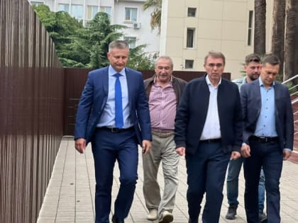 Депутаты Городского Собрания Сочи провели выездные встречи с населением