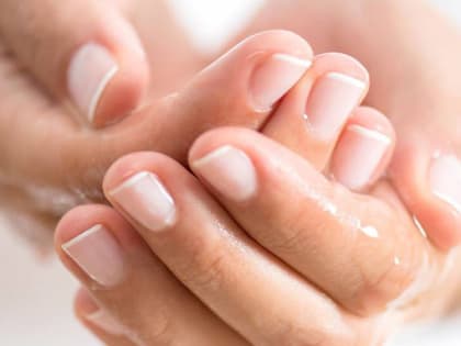 Вместо анализов и МРТ: внимательно посмотрите на свои ногти, чтобы поставить правильный диагноз