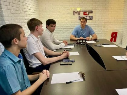 Александр Оробей провел встречу с активом местного отделения ВОО 