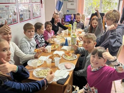 Илья Стопченко оказал содействие в проведении кулинарного мастер-класса для несовершеннолетних дети из семей, находящихся в трудной жизненной ситуации