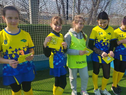 Новороссийская команда заняла втрое место в соревнованиях по хоккею на траве в городе Крымске