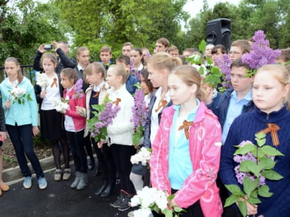 Увековечили имена погибших солдат