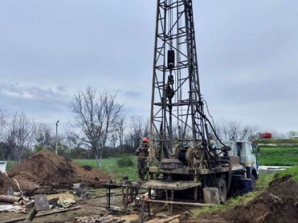 В Динском районе приступили к ремонту артезианской скважины
