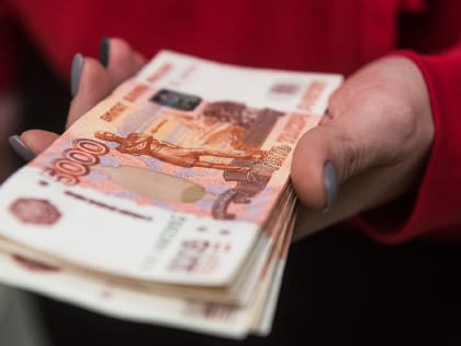 Модель из Сочи после неудачной пластической операции требует 35 млн рублей компенсации