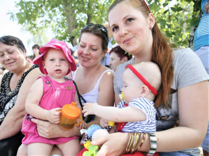 В Краснодарском крае продолжают прием заявлений на получение компенсационных выплат многодетным семьям