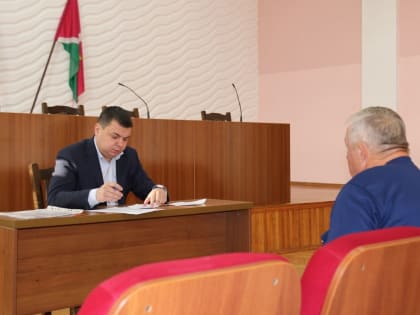 Глава города Дмитрий Смирнов