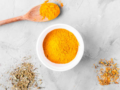 Куркума: от боли в суставах, кожных заболеваний, бронхита и онкологии поможет одна специя