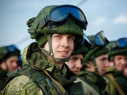 Подать заявление на военную службу по контракту можно через Госуслуги