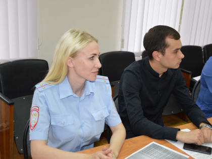 В администрации района состоялось  заседание комиссии по обеспечению безопасности дорожного движения