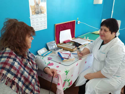 Продолжаются выезды врачебных  бригад Щербиновской ЦРБ по сельским поселениям района
