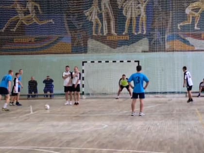 В Каневском районе полицейские провели товарищеский матч по футболу со школьниками