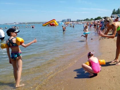 Роспотребнадзор:&nbsp;вода&nbsp;в море в районе пляжей Анапы соответствует нормам