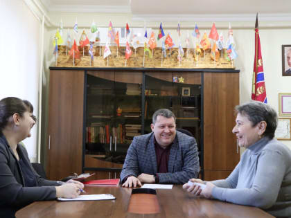 Каневчанка Татьяна Буц участвует в районном конкурсе квартальных