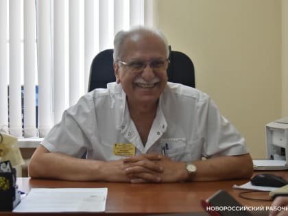 Новороссийский ангиохирург Гарегин Гюрджиян гордится тем, что стал одним из первых сосудистых хирургов в городе и основателем династии медиков