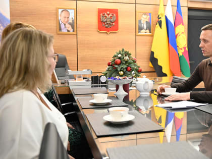 Андрей Кравченко проконтролирует восстановление пострадавшего при пожаре дома в станице Раевской