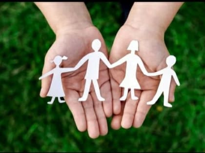 В 2022 году краснодарское управление по вопросам семьи и детства помогло обрести новые семьи 179 детям