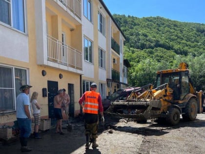 Анапа пришла на помощь пострадавшему от стихии Туапсинскому району