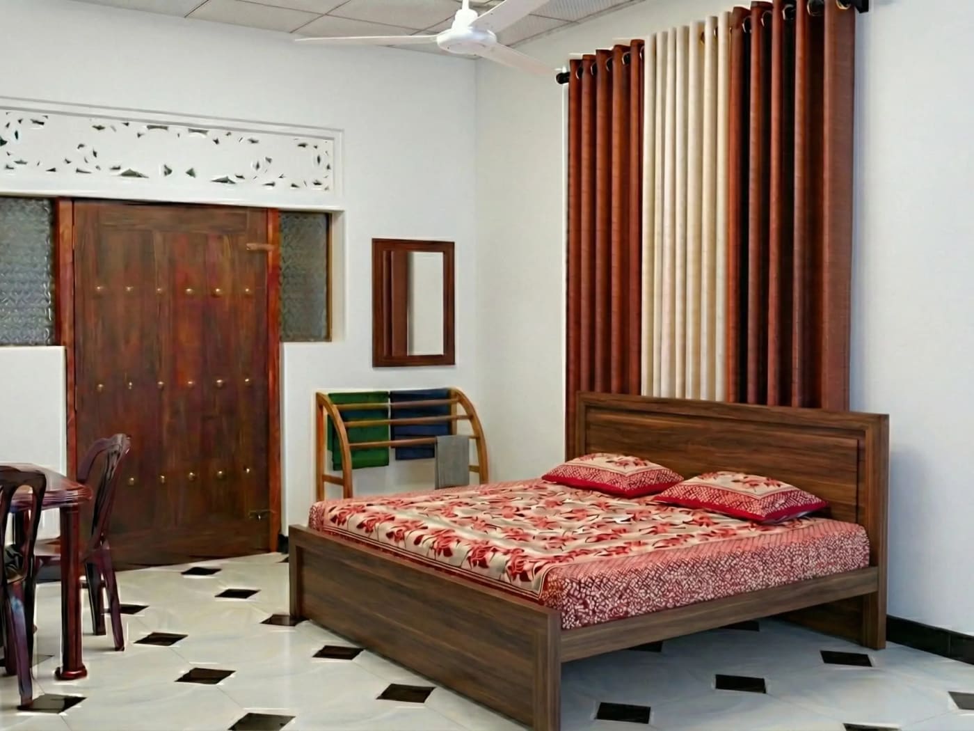 Standard Room 1 - Main
