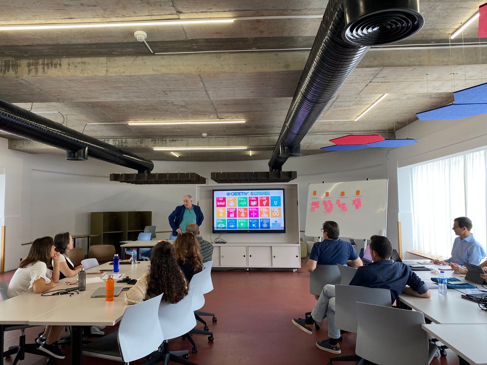 Students working together