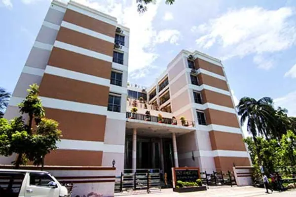 CSS Ava Center