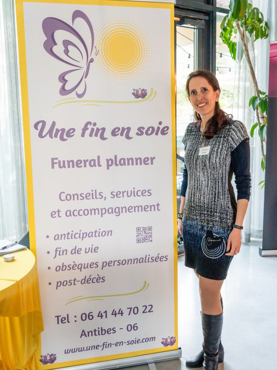 Photo 6 de UNE FIN EN SOIE