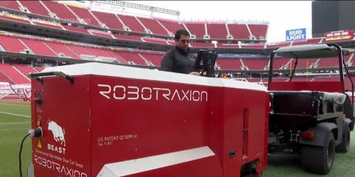NFL’s turf guru has meticulous journey to prepare Levi’s Stadium field for Super Bowl