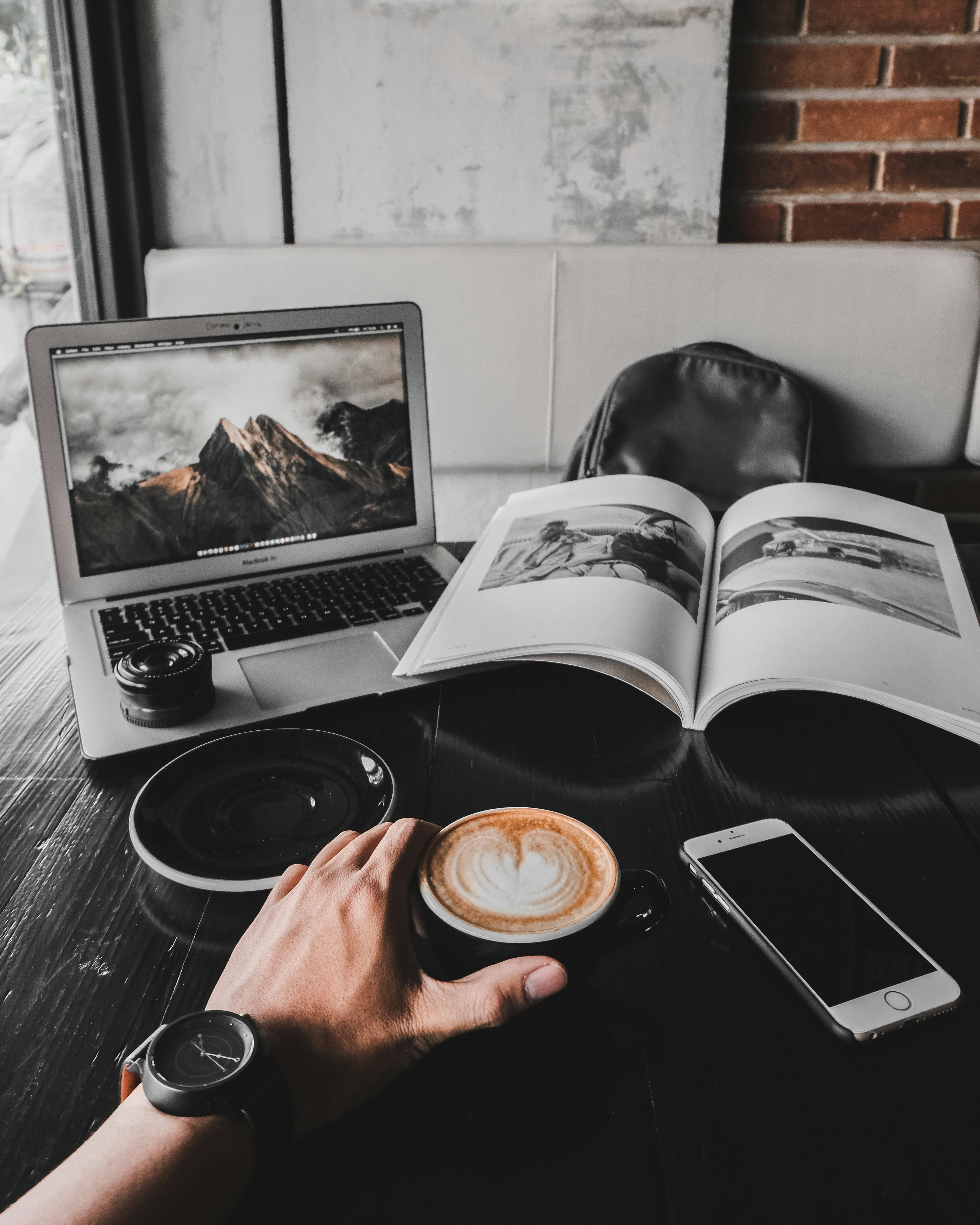 The Magic of Coffee Shops: My Go-To Place for Deep Work