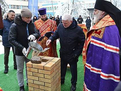 На Тихвинском вагоностроительном заводе построят Храм-часовню