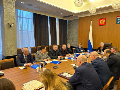 Для профилактики правонарушений несовершеннолетних создается институт наставничества