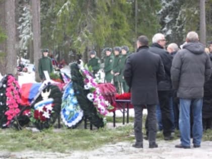 Сегодня в Светогорске простились с Борисом Азимовым, погибшим в зоне СВО