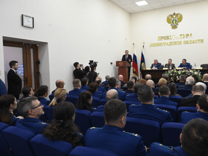 Общие задачи администрации и прокуратуры: борьба с коррупцией, контроль за расходами бюджета, защита интересов людей