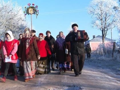 «Открывайте ворота!»: что такое колядки и как правильно колядовать?