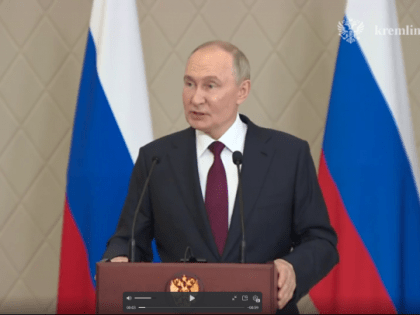 Путин прокомментировал ситуацию с рублем и угрозу ядерного оружия Украины