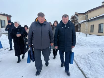 «Уникальный проект и место силы»: делегация Ломоносовского района посетила «Квартал Луи» в Пензенской области