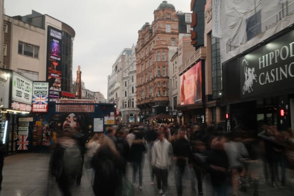 London & Ireland — 32