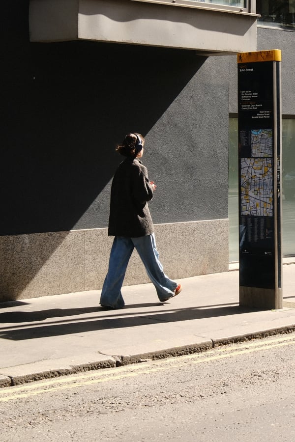 London & Ireland — 90