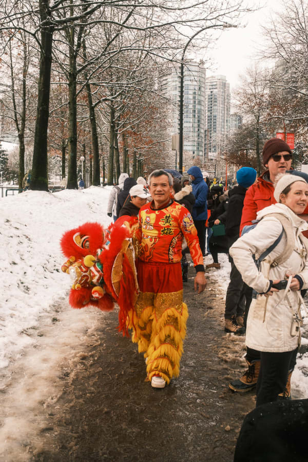 Vancouver — Chinatown New Year Parade 34