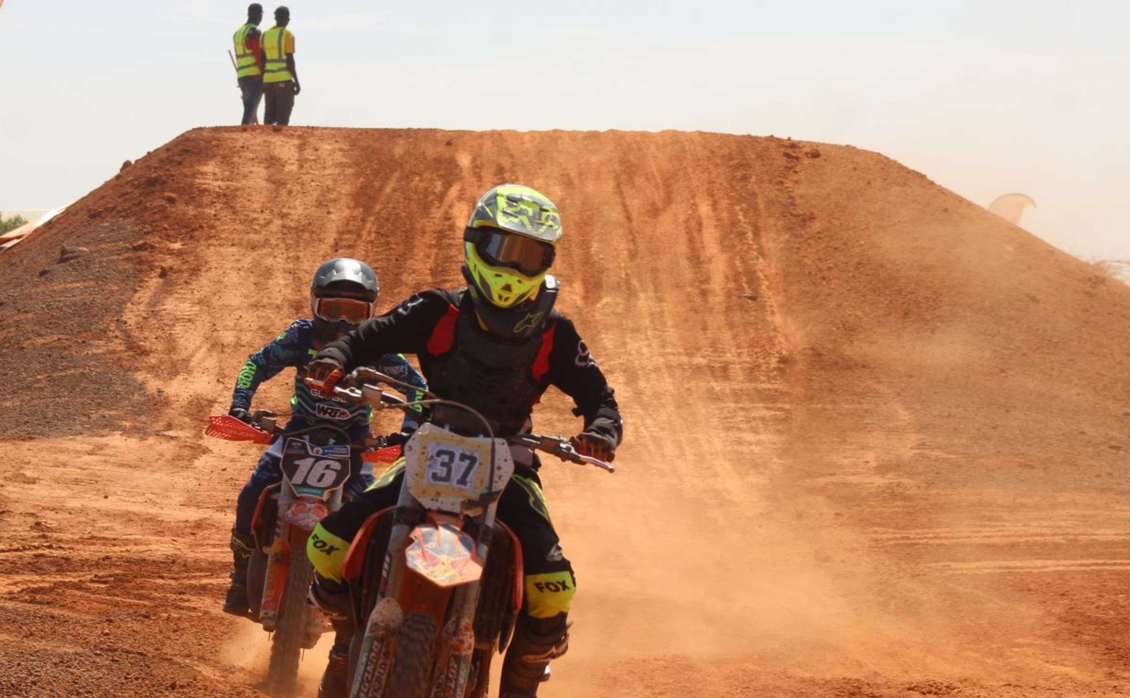 Moto-cross