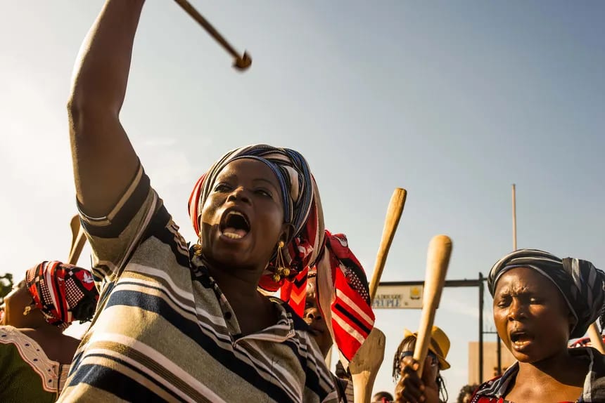 L'Insurrection Populaire
